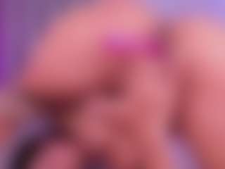 Lau's Live Sex Cam Show