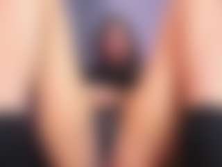 Live cam show with Lau - Camel Toe on nudelive.tv