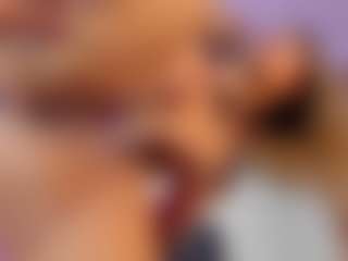 Lau's Live Sex Cam Show