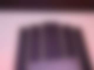 Live cam show with Lau - Shaved on Adult Interactions