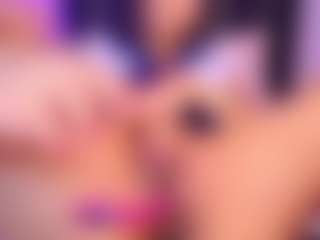 Lau's Live Sex Cam Show
