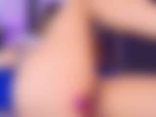 Live cam show with Lau - Bedroom Blonde Hair on Streamer API