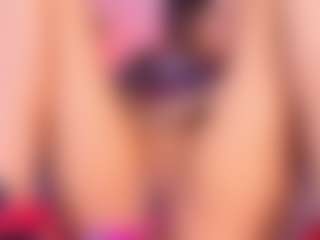 Lau's Live Sex Cam Show