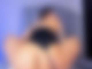Lau's Live Sex Cam Show