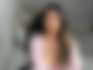 Gia Watsonn's Live Sex Cam Show