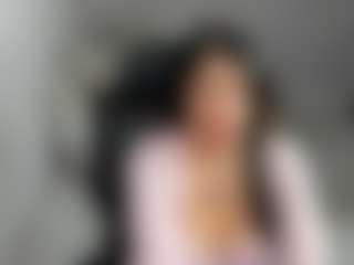 Live cam show with Gia Watsonn - Hot on iamadamtest123.com