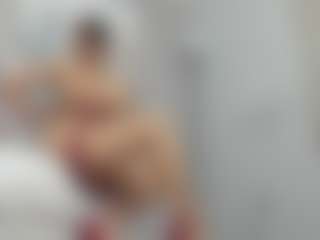 Gia Watsonn's Live Sex Cam Show