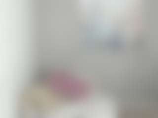 Live cam show with Gia Watsonn - Latina on live18s.com | colombia