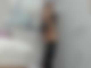 Gia Watsonn's Live Sex Cam Show