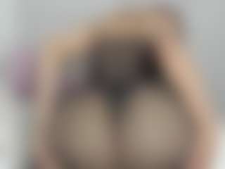 Gia Watsonn's Live Sex Cam Show