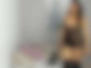 Live cam show with Gia Watsonn - Latina on Latina Girls | colombia