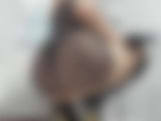 Live cam show with Gia Watsonn - BBW on EXY
