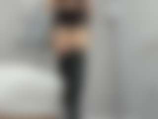 Gia Watsonn's Live Sex Cam Show