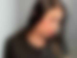 Gia Watsonn's Live Sex Cam Show