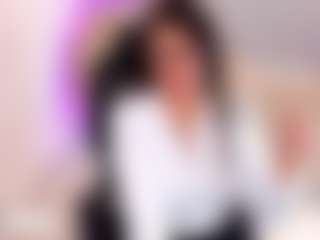 Gia Watsonn's Live Sex Cam Show