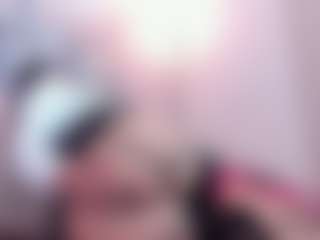 Gia Watsonn's Live Sex Cam Show