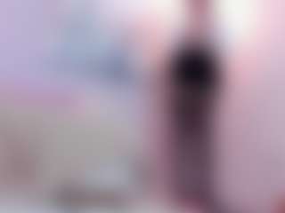 Gia Watsonn's Live Sex Cam Show