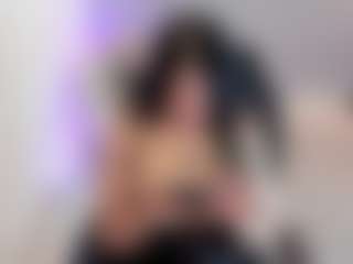 Gia Watsonn's Live Sex Cam Show