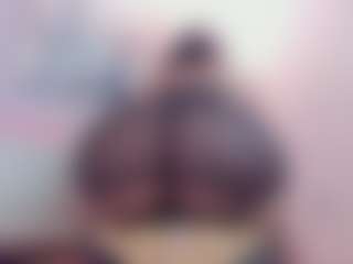 Gia Watsonn's Live Sex Cam Show