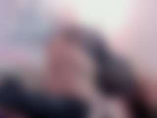 Gia Watsonn's Live Sex Cam Show