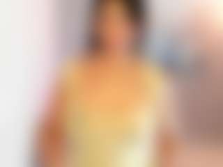 Gia Watsonn's Live Sex Cam Show