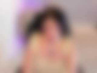 Gia Watsonn's Live Sex Cam Show