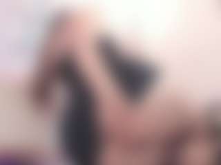 Gia Watsonn's Live Sex Cam Show