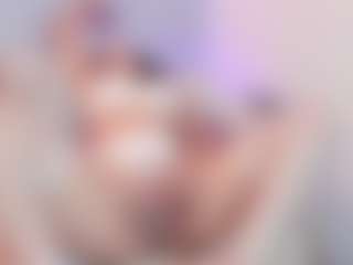 Gia Watsonn's Live Sex Cam Show