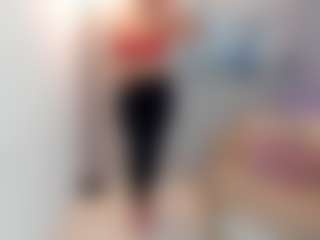 Gia Watsonn's Live Sex Cam Show