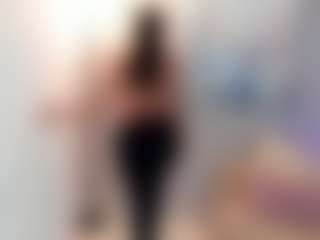 Gia Watsonn's Live Sex Cam Show