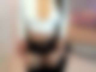 Gia Watsonn's Live Sex Cam Show