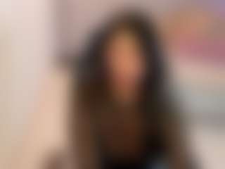 Gia Watsonn's Live Sex Cam Show