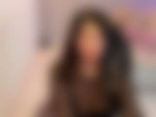 Gia Watsonn's Live Sex Cam Show