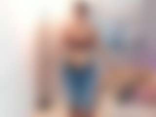 Live cam show with Gia Watsonn - Striptease Latina on CSO-WL | colombia