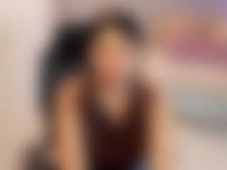 Gia Watsonn's Live Sex Cam Show