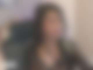 Gia Watsonn's Live Sex Cam Show