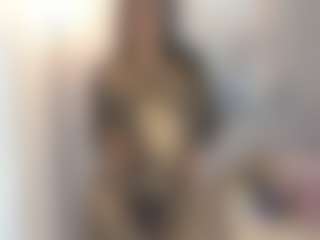Gia Watsonn's Live Sex Cam Show