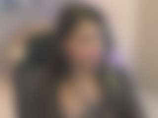 Gia Watsonn's Live Sex Cam Show