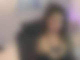 Gia Watsonn's Live Sex Cam Show