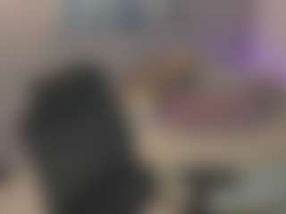 Gia Watsonn's Live Sex Cam Show