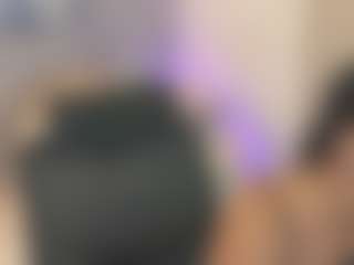 Gia Watsonn's Live Sex Cam Show
