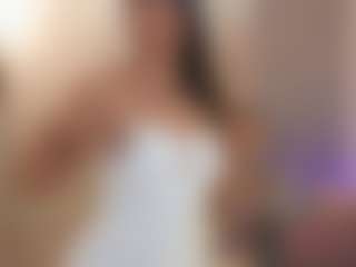 Gia Watsonn's Live Sex Cam Show