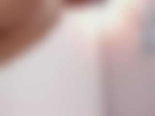 Gia Watsonn's Live Sex Cam Show