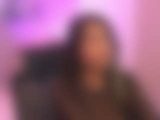 Gia Watsonn's Live Sex Cam Show