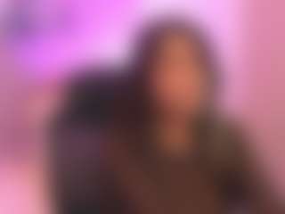 Gia Watsonn's Live Sex Cam Show