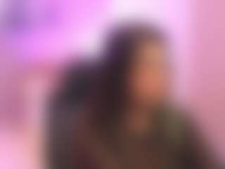 Gia Watsonn's Live Sex Cam Show