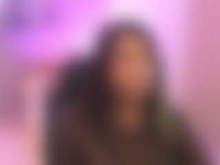 Gia Watsonn's Live Sex Cam Show