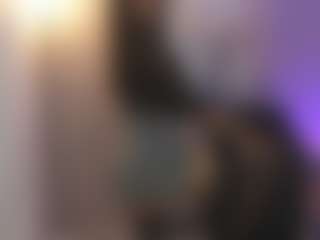 Gia Watsonn's Live Sex Cam Show