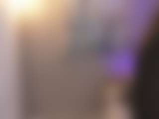 Gia Watsonn's Live Sex Cam Show