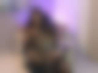 Gia Watsonn's Live Sex Cam Show